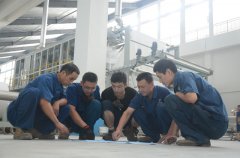 家紡機電人員:練好本領,保障運行